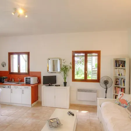Avec Vue Pres D'ajaccio - 48 M² 아파트